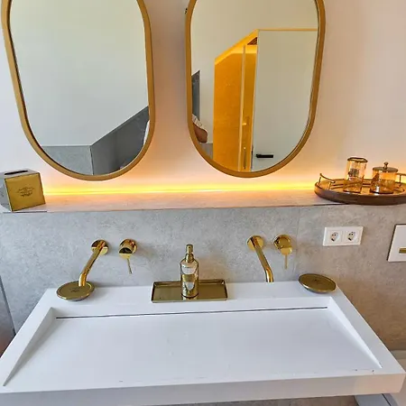 Beautiful New Rooftop Loft -15 Min To Octoberfest Apartament *