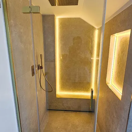 Beautiful New Rooftop Loft -15 Min To Octoberfest Monachium