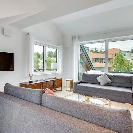 Apartamento Beautiful New Rooftop Loft -15 Min To Octoberfest Munique