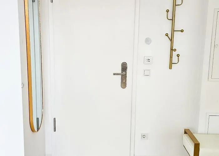 Apartament Beautiful New Rooftop Loft -15 Min To Octoberfest