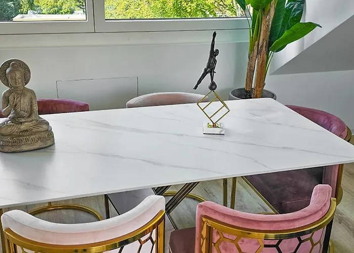 Apartament Beautiful New Rooftop Loft -15 Min To Octoberfest *