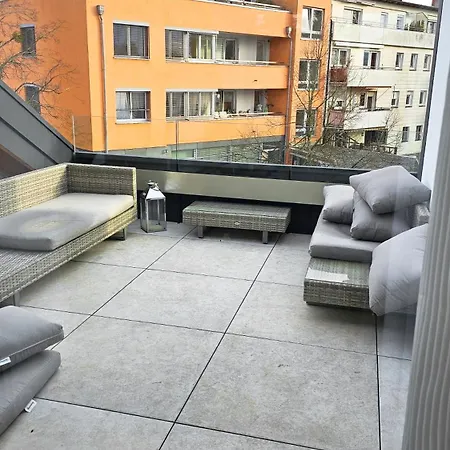 Beautiful New Rooftop Loft -15 Min To Octoberfest Munich