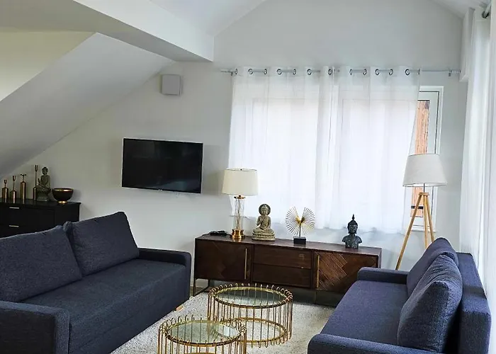 Beautiful New Rooftop Loft -15 Min To Octoberfest Apartmán