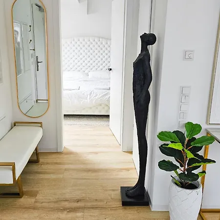 Beautiful New Rooftop Loft -15 Min To Octoberfest * ميونيخ